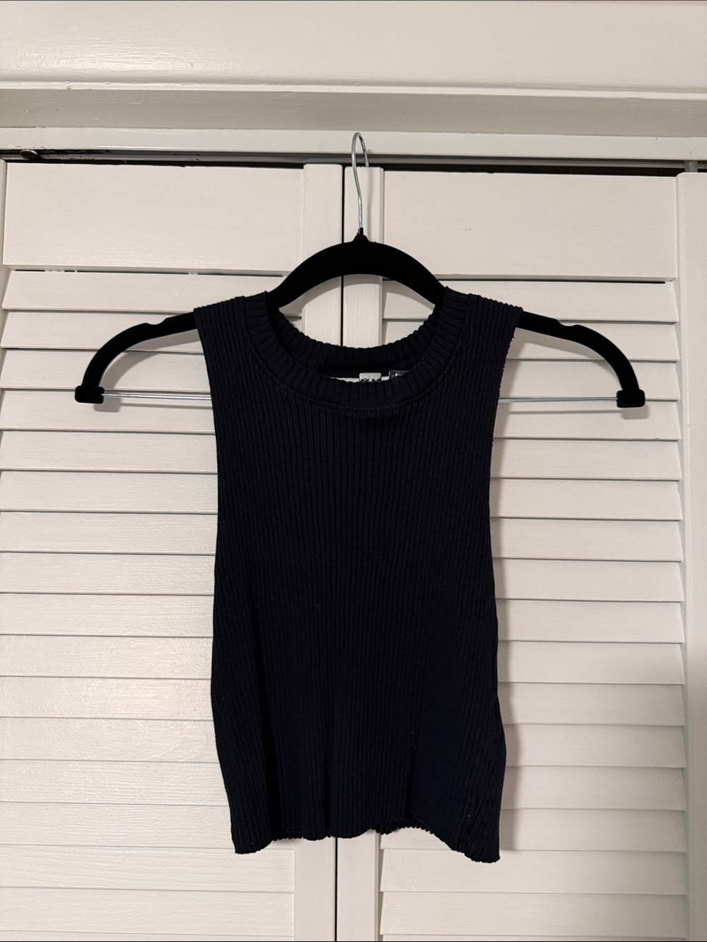 Topshop Black Ribbed Knit Crop Tank